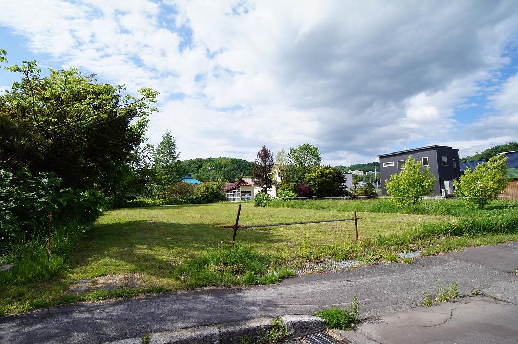 別荘・移住・宿泊施設にも適した大規模区画「洞爺湖町　土地」